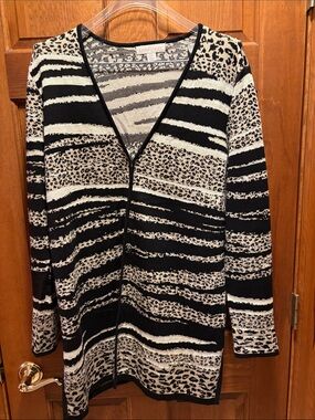 Laura Ashley Black & Cream Striped Animal Print V-Neck Sweater